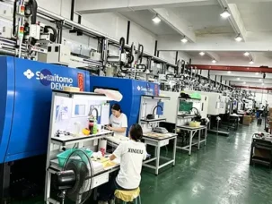 Injection-molding04