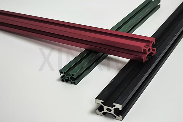 Aluminium and plastic extrusion profiles